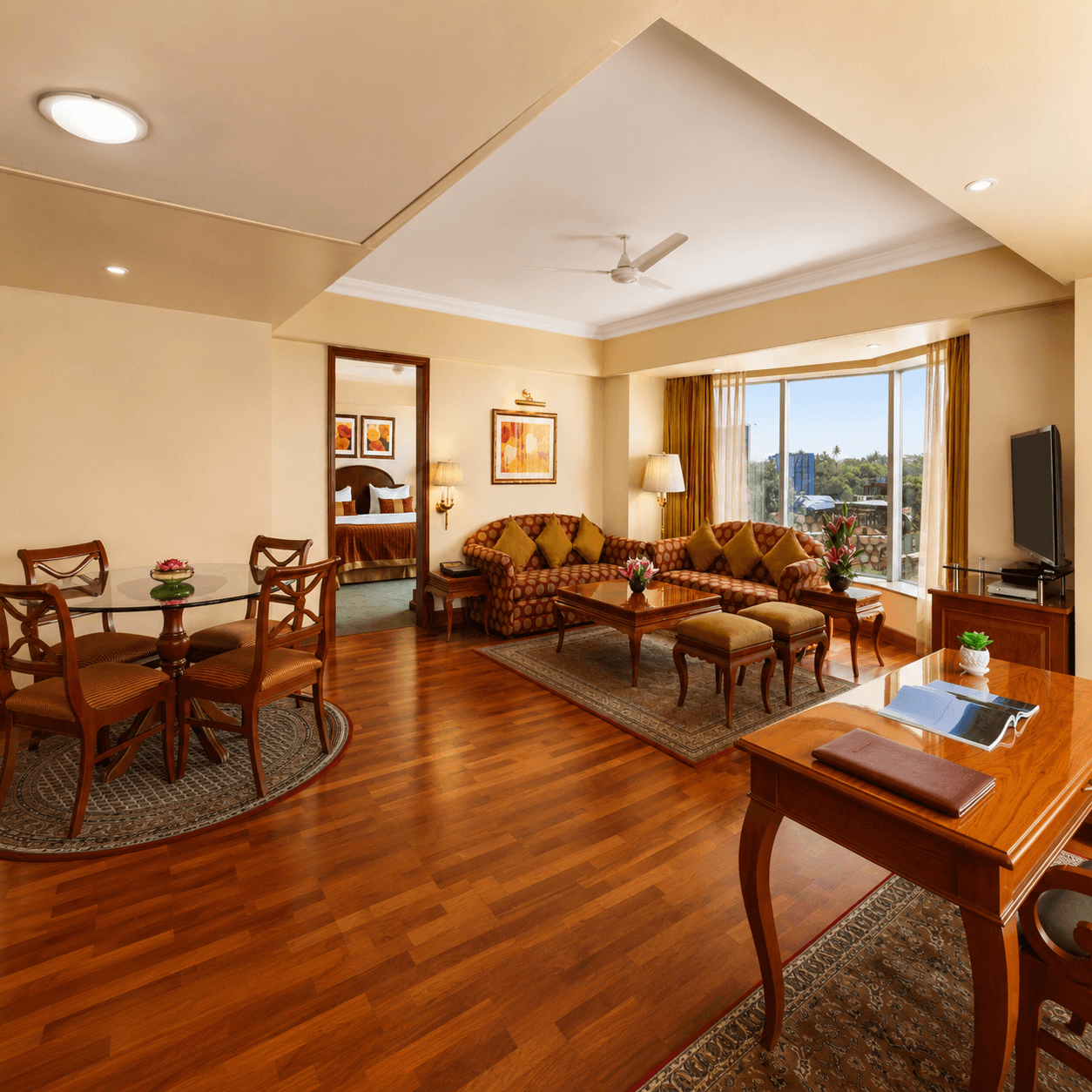Deluxe Suite at Ramada Plaza by Wyndham Palm Grove  Juhu
